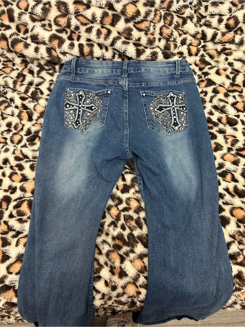 Women's Blue Embellished Pocket Jeans